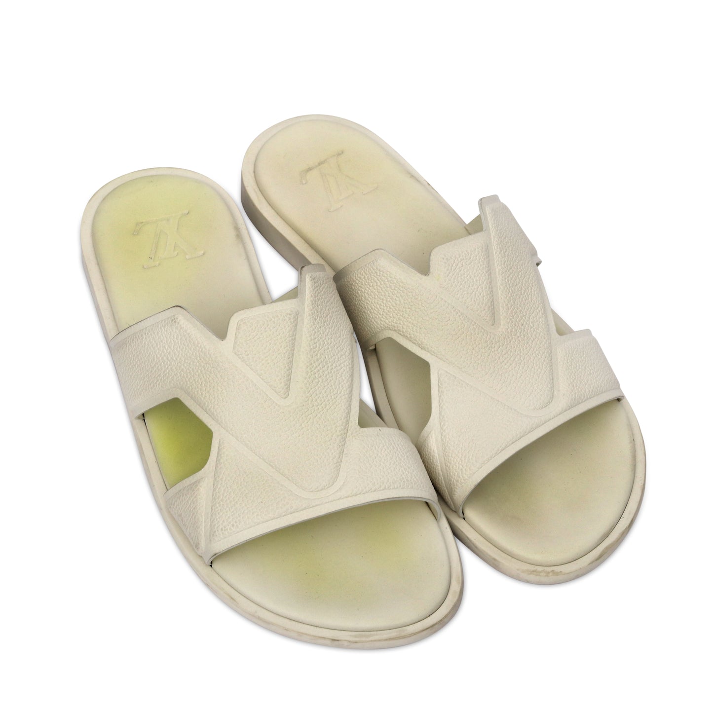 Book a Pickup for Shoes & Bags (Booking Fee Only)